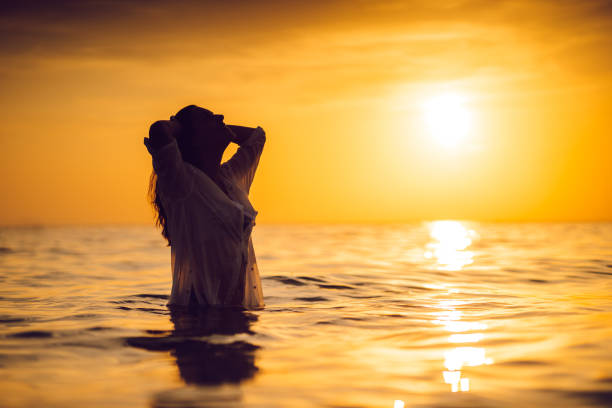 istock Sea beauty at sunset 1143334292