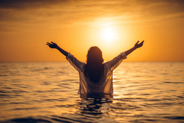 istock Sea beauty at sunset 1143334330