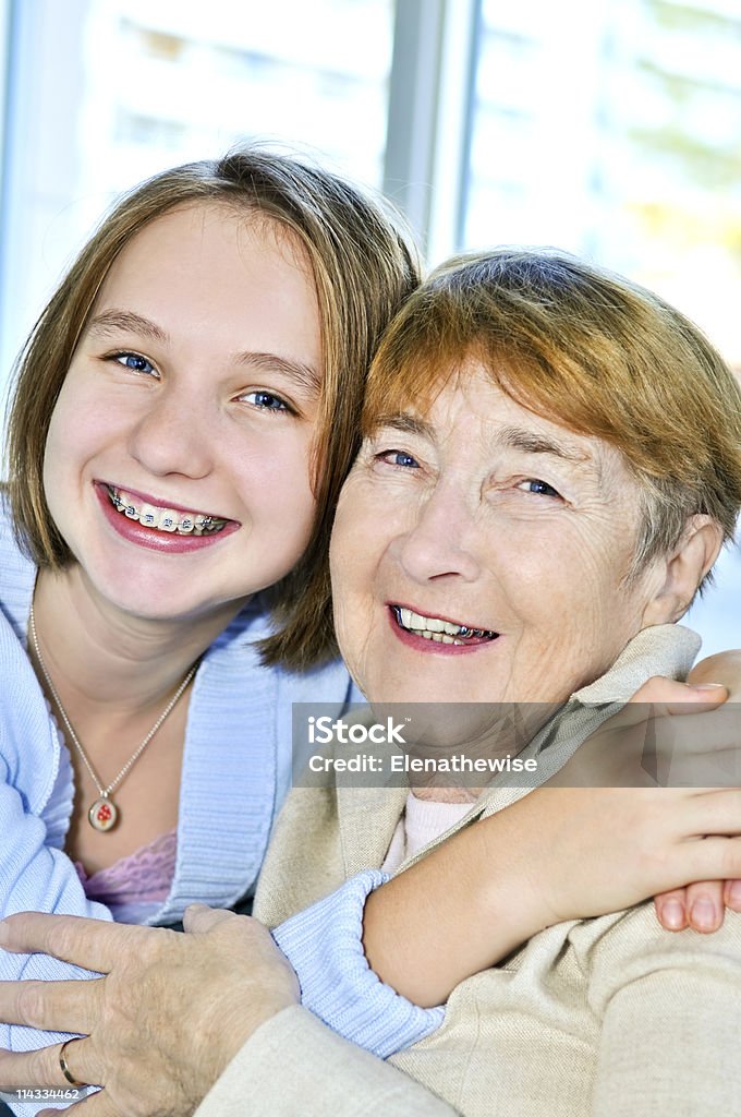 Großmutter Enkelin Sie - Lizenzfrei Aktiver Senior Stock-Foto