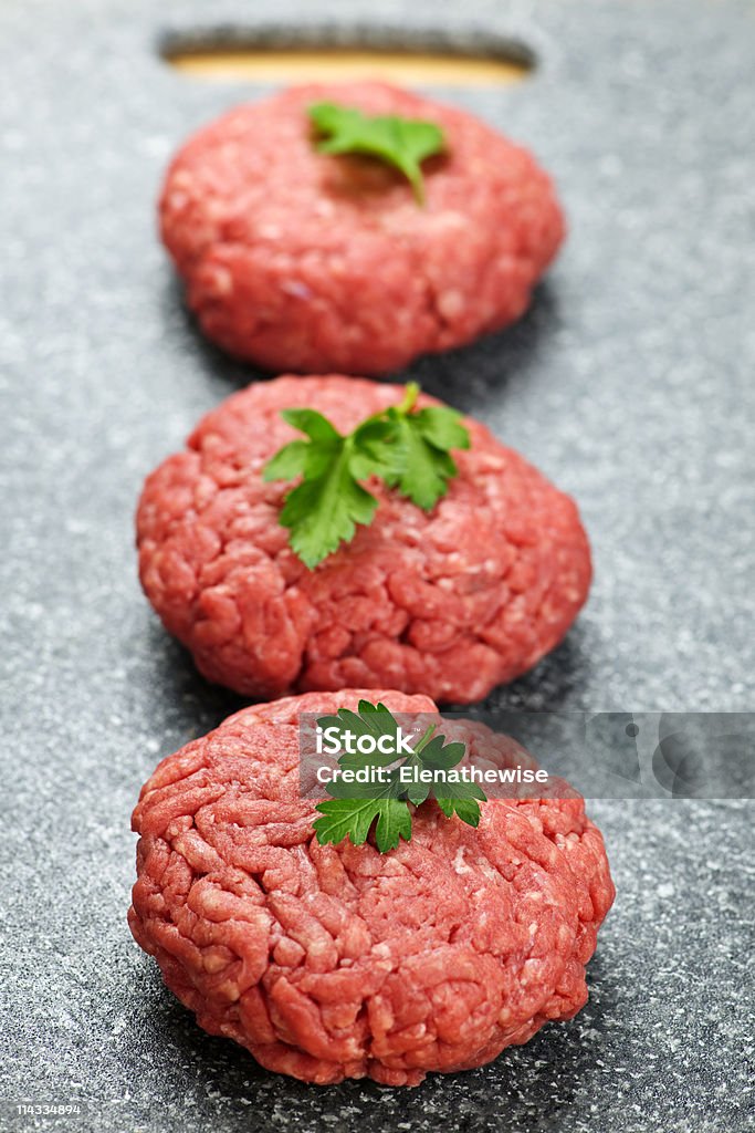Hamburger patty - Zbiór zdjęć royalty-free (Białko)