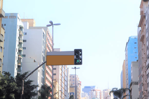 istock Traffic in Sao Paulo 1143355587