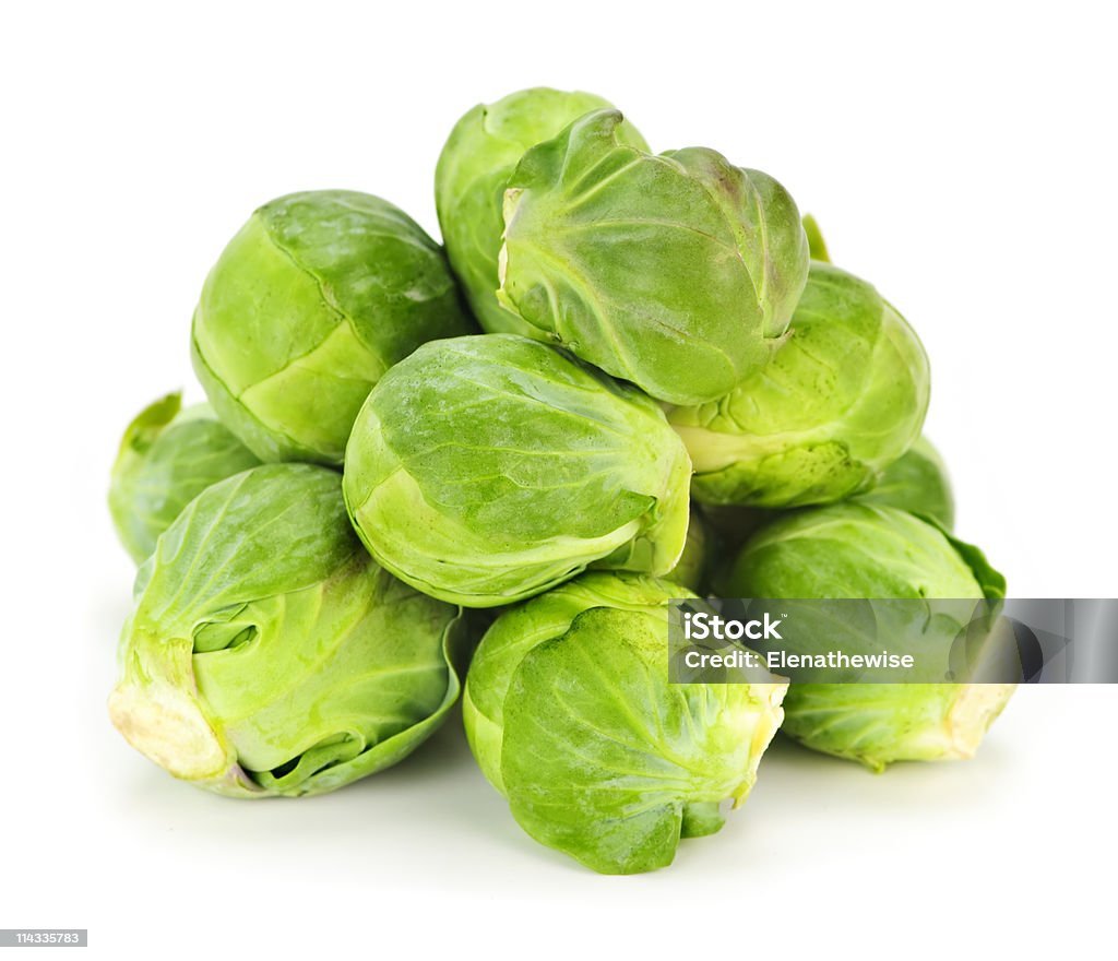 Bruselas sprouts aislado - Foto de stock de Col de Bruselas libre de derechos