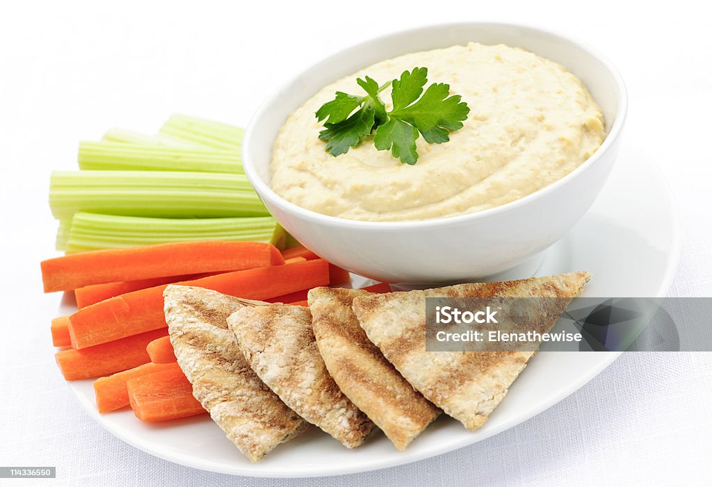 Pão árabe e homus com legumes - Foto de stock de Hummus royalty-free