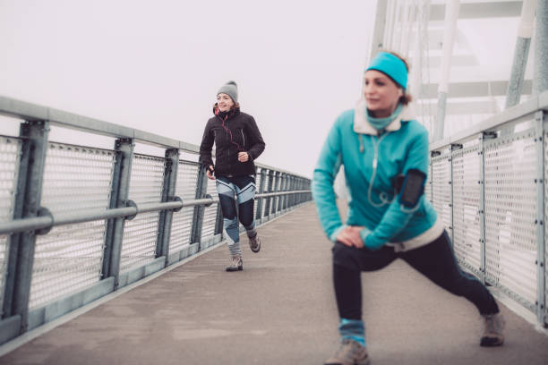istock Runners exercising on a cold winter day 1143390000