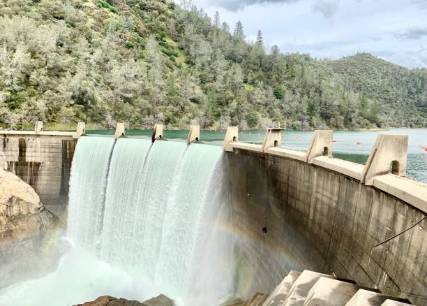 istock Lake Clementine Dam 1143391311