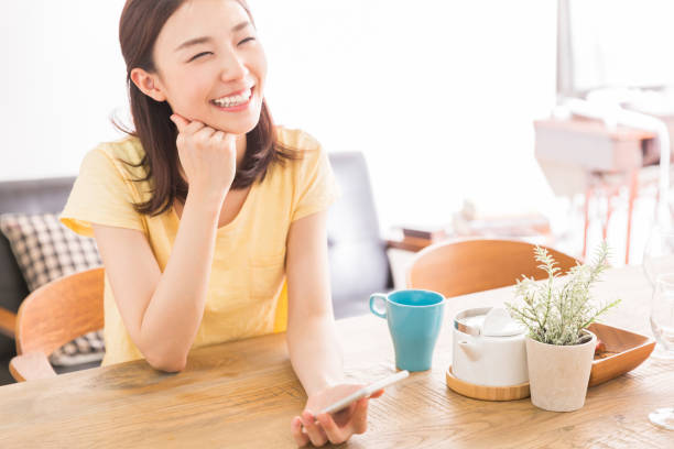 istock asian woman 1143403435