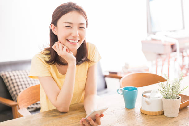istock asian woman 1143403951