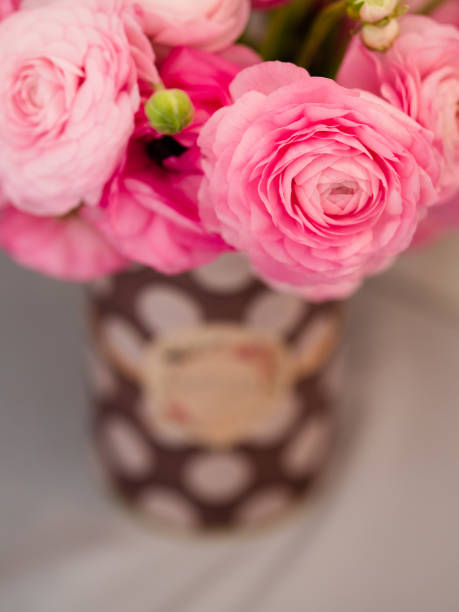istock Pink flower bouquet 1143433738