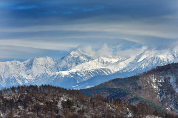 istock Fagaras Mountains covered in snow in late Autumn 1143439311