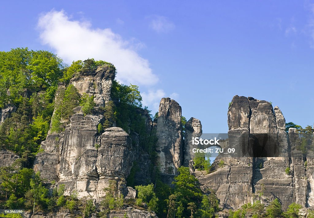 Bastei mit Brücke, den Sächsische Schweiz - Lizenzfrei Basteibrücke Stock-Foto