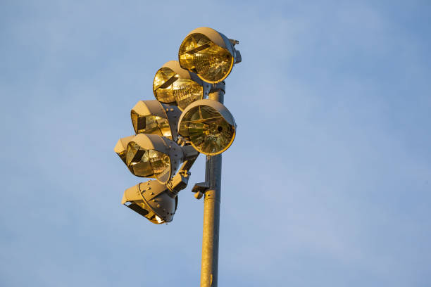 istock one light standard for a baseball diamond at dawn 1143476582
