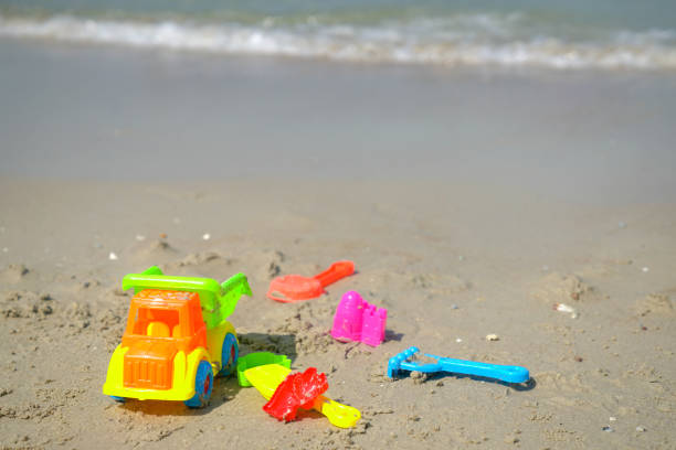 istock Toys at the beach 1143495901