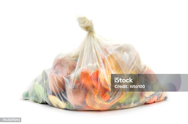 Rifiuti Biodegradabili In Un Sacchetto Biodegradabile - Fotografie stock e altre immagini di Spazzatura