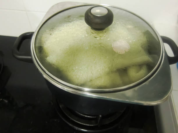 istock Steaming the Tamales 1143515357