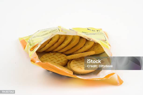 Das Paket Käse Und Snacks Und Gebäck Stockfoto und mehr Bilder von Packen - Packen, Aufwachen, Farbbild