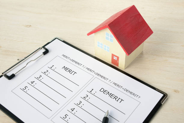 istock Merit and demerit of house 1143653296