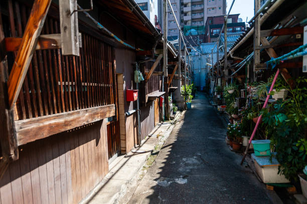 istock Japanese house tenement 1143713167