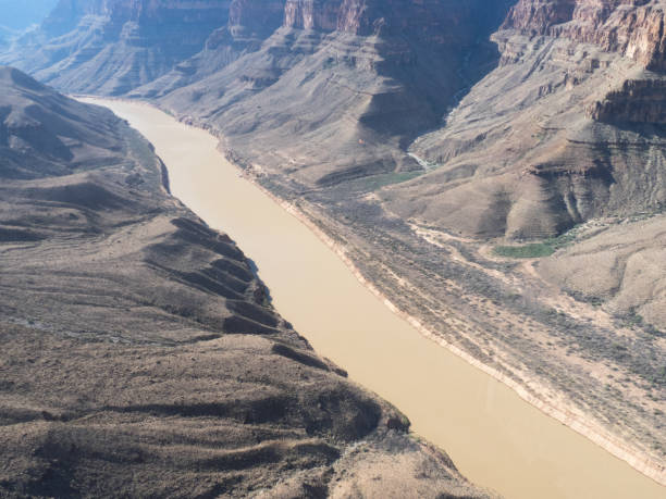 colorado river in the grand canyon seen from a helicopter - canyon majestic grand canyon helicopter imagens e fotografias de stock