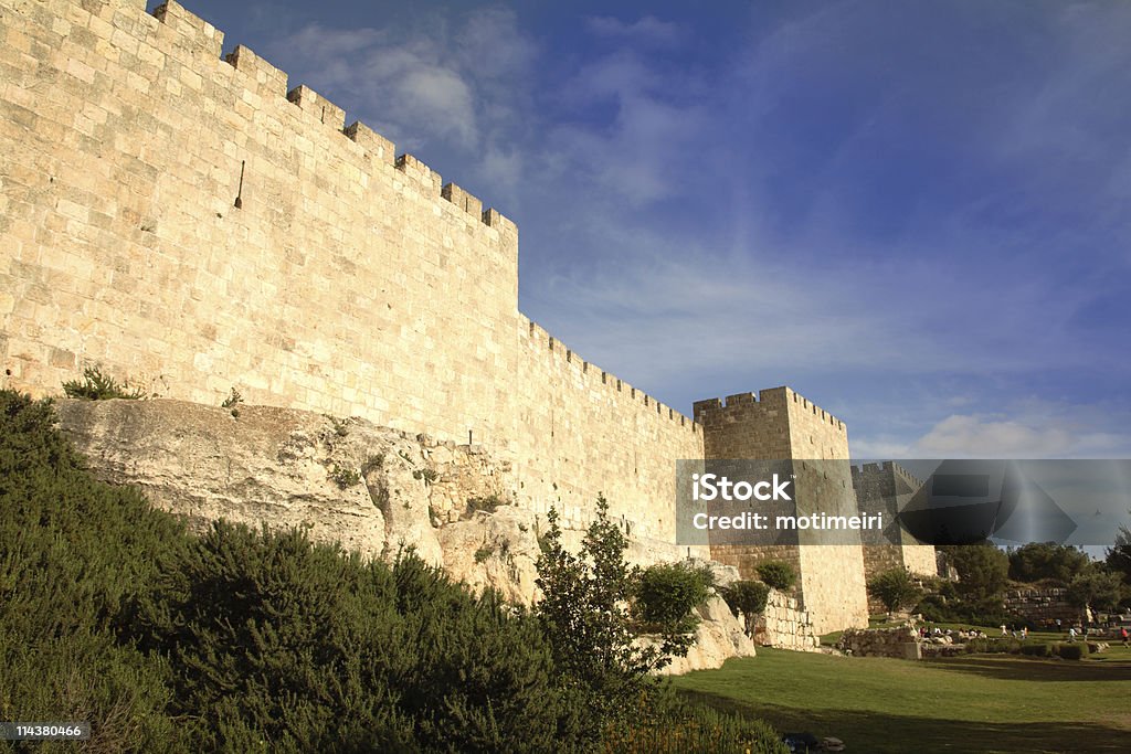 Muralhas da cidade velha de Jerusalém - Foto de stock de Antigo royalty-free