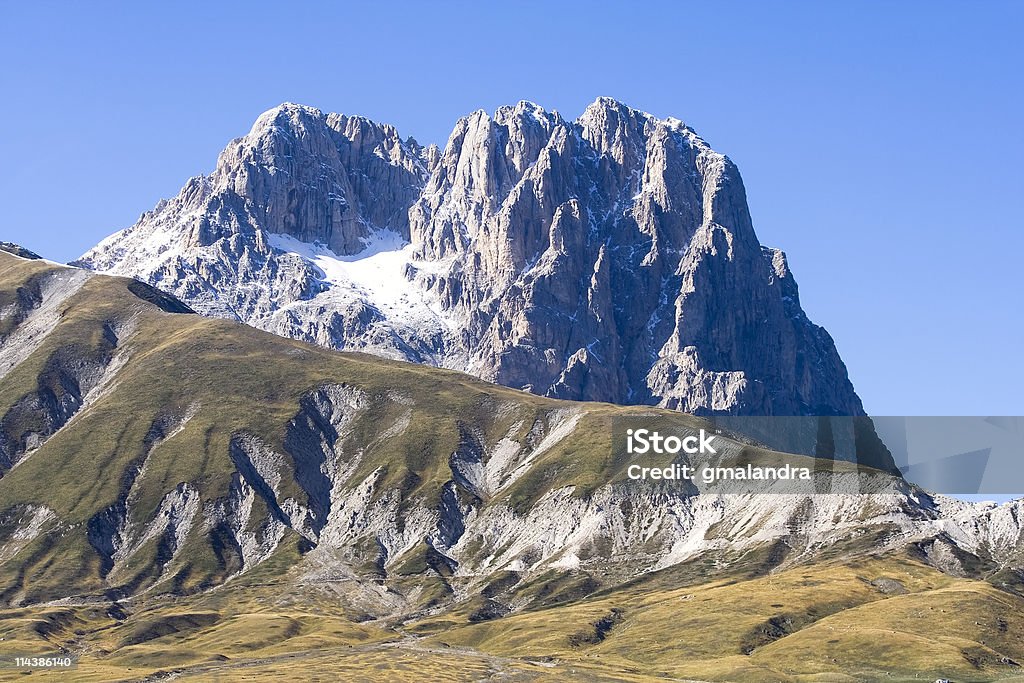 El Gran Sasso, apeninos mountain range, en Abruzzo, Italia - Foto de stock de Gran Sasso d'Italia libre de derechos