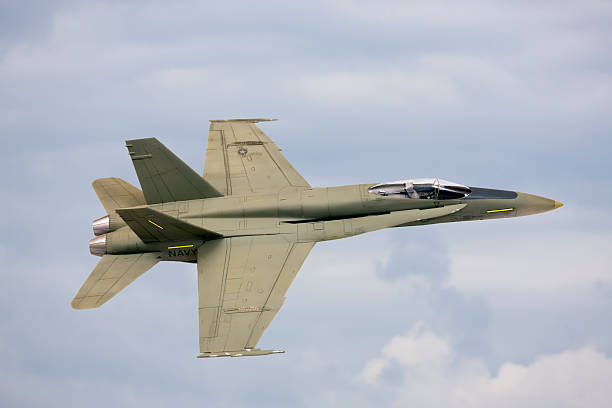 fa - 18 hornet - f/a 18 imagens e fotografias de stock