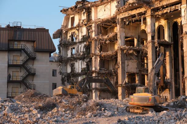 istock Hydraulic excavator building dismantling 1143901419