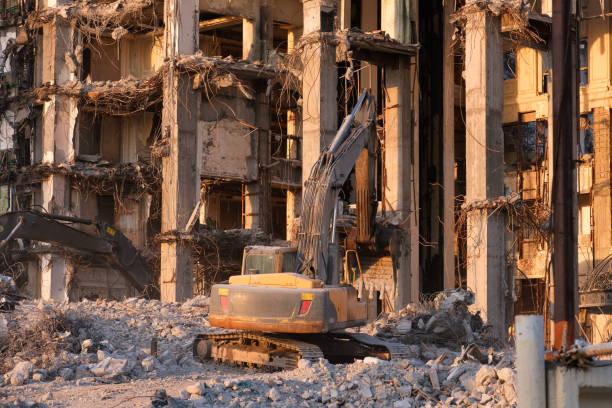 istock Hydraulic excavator building dismantling 1143901543