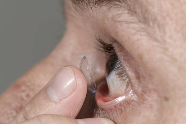 istock Daily use of disposable eye contacts 1143928025