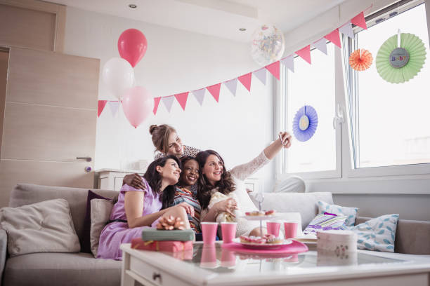 istock Baby showers party 1143934723