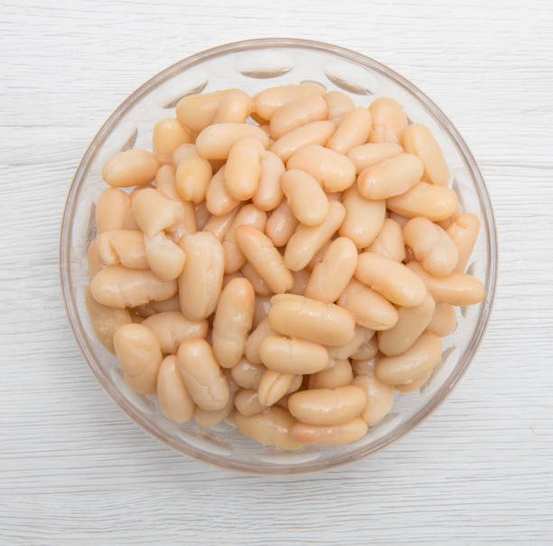 istock glass bowl tih cannellini beans 1143939861
