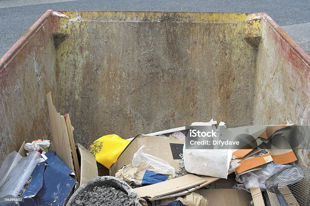 스킵함 및 빌더 왜고너의 Rubbish - 로열티 프리 0명 스톡 사진