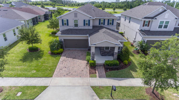 istock Aerial View House 1143985932