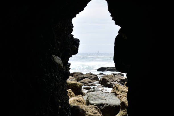 istock A Sea Cave in Orange County, CA 1144049399