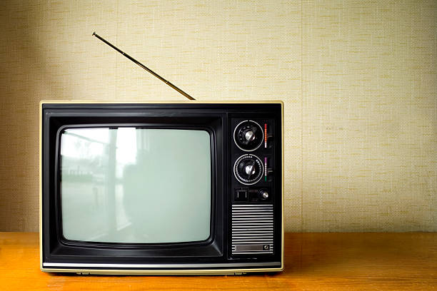 istock Retro TV on desk 114405901