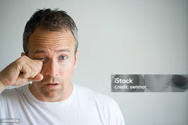 Appena Svegli - Fotografie stock e altre immagini di Adulto - Adulto, Barba incolta, Bianco