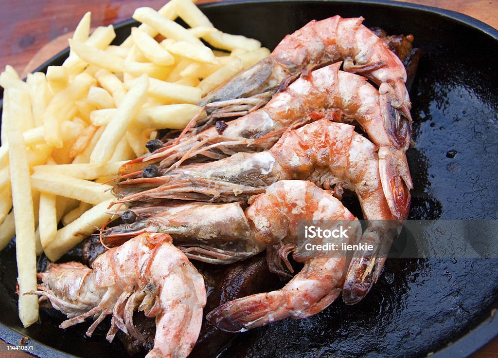 Plato de camarones - Foto de stock de Alimento libre de derechos