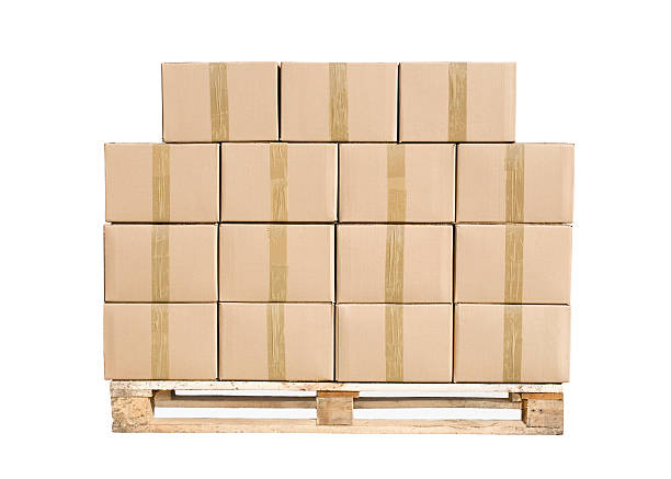 Boîtes en carton sur palette en bois - Photo