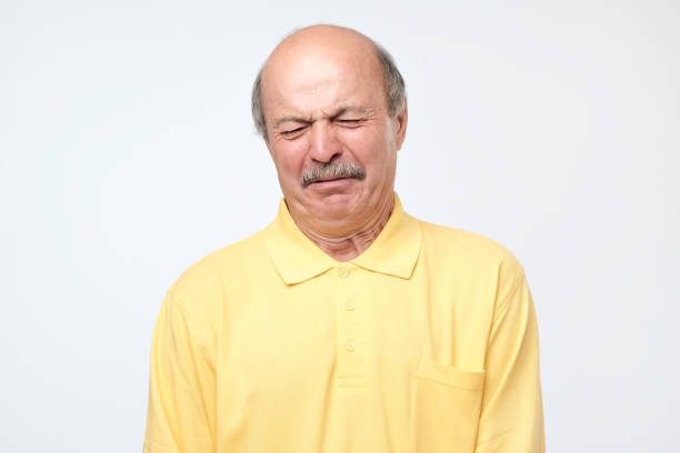 crazy senior bald hispanic man crying receiving bad news. crazy senior bald hispanic man crying receiving bad news. Negative facial emotion ugly people crying stock pictures, royalty-free photos & images
