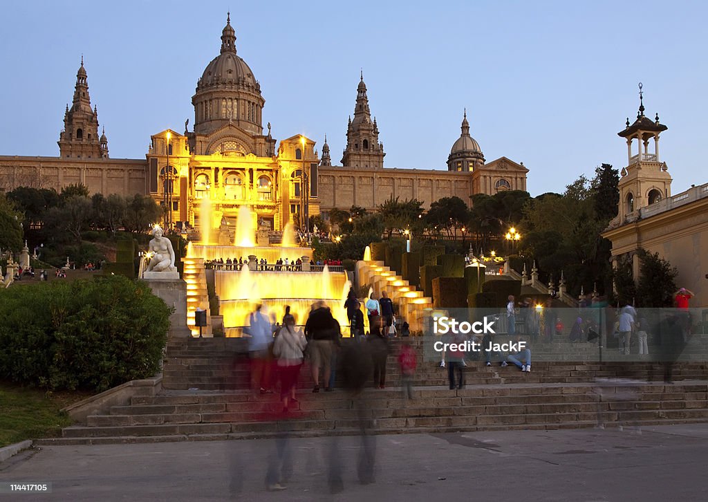 National Palau di Montjuic a Barcellona - Foto stock royalty-free di Ambientazione esterna