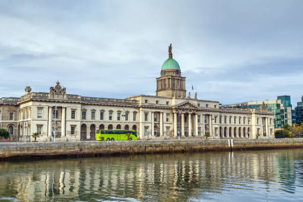 istock Custom House, Dublin, Ireland 1144179060
