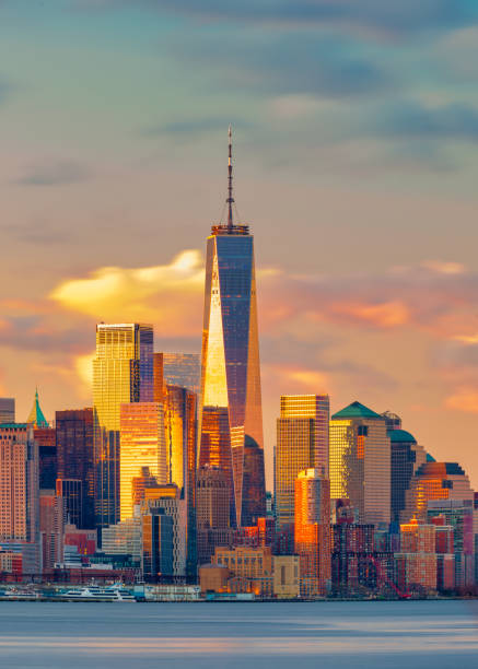 Early morning Manhattan view from Jersey City break of dawn the color of the sky and the lights of the Manhattan skyline one world trade center photos stock pictures, royalty-free photos & images