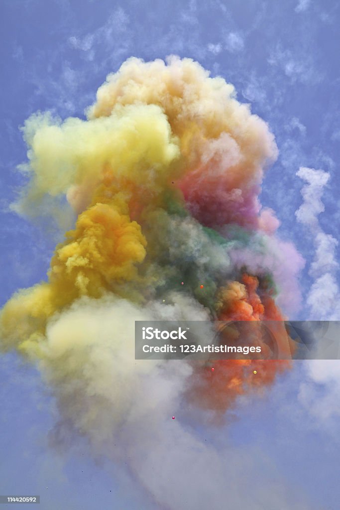 Tęcza dym Bezchmurne niebo - Zbiór zdjęć royalty-free (Balon)