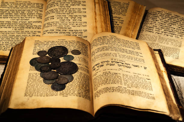 istock Holy old jewish books 1144223914