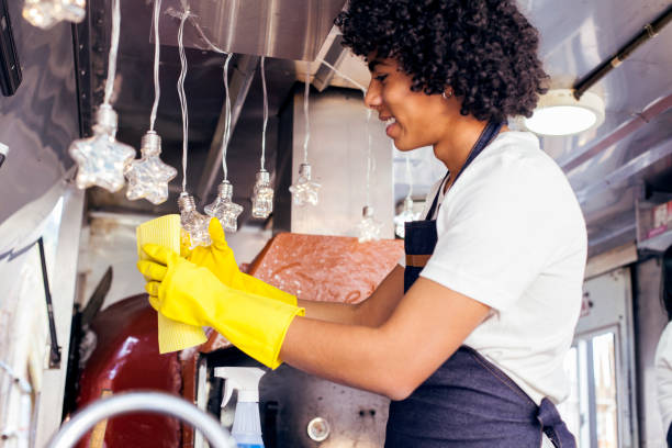 Organizing the food truck