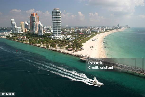 Vista Aérea De Miami Beach - Fotografias de stock e mais imagens de Florida - EUA - Florida - EUA, Sul, Miami