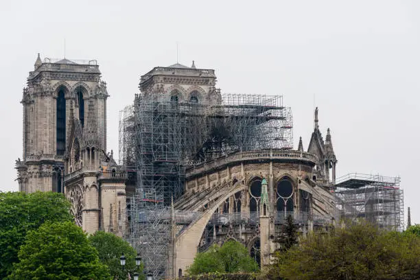 The roof and the middle tower burnt down on 15.4.2019