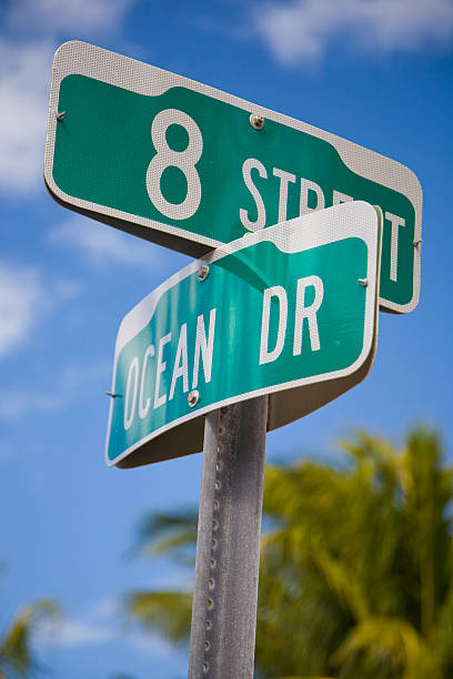 istock Ocean Drive in Miami beach 114428878