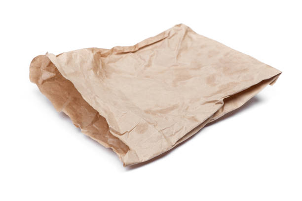 cumpled paper bag - paper bag bag packed lunch paper imagens e fotografias de stock