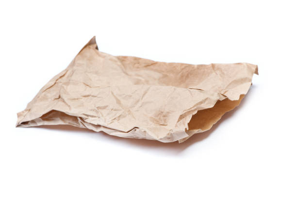 cumpled paper bag - paper bag bag packed lunch paper imagens e fotografias de stock