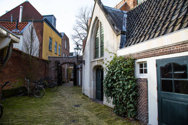 istock Amsterdam Street Images Part 3 1144313214